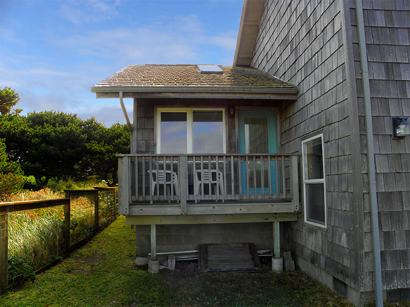 The Beachcomber North Deck