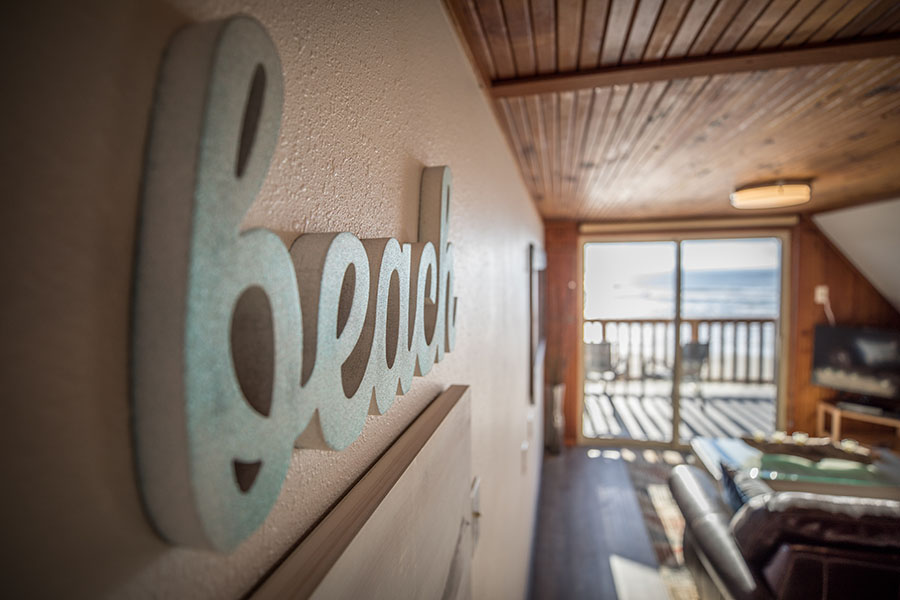 Face Rock Retreat: North Interior #11