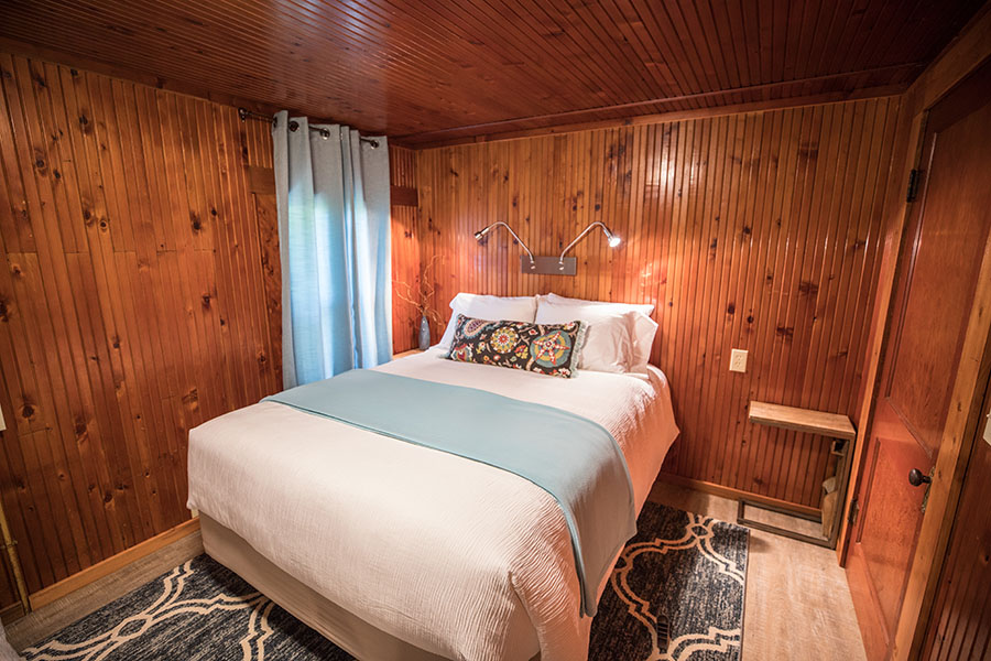 Face Rock Retreat: Surf Song Family Bedroom #2