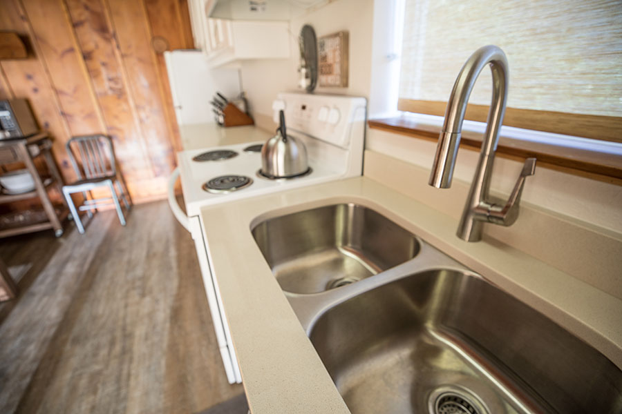 Face Rock Retreat: Surf Song Kitchen #4