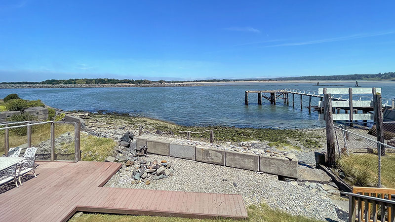 Bandon Historic River House