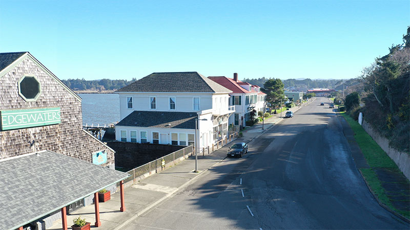 Bandon Historic River House