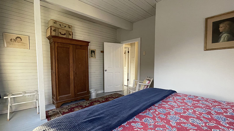 Bandon Historic River House