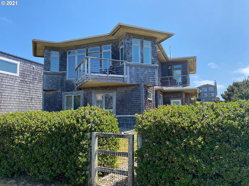 Sea-Duction Beach House