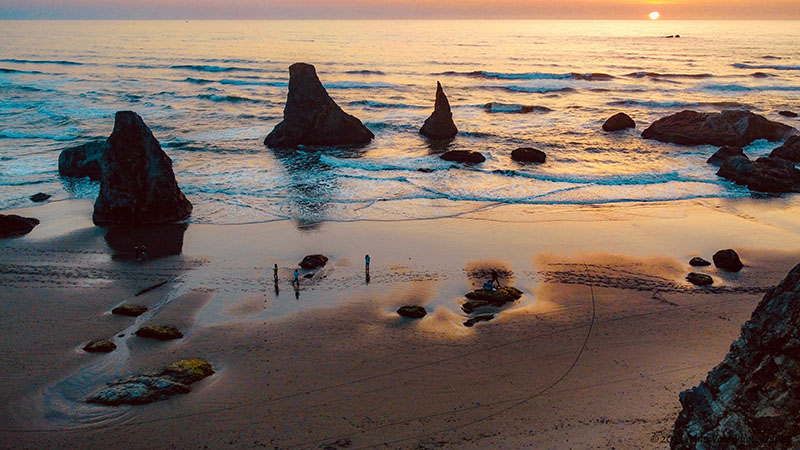Twin Views at Face Rock